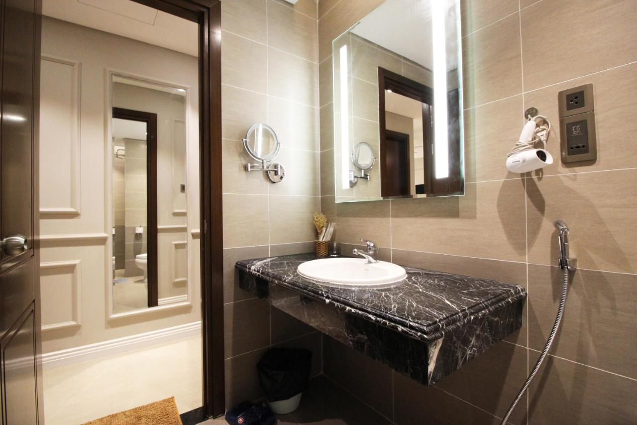 Luxury Neo-Classic Condo Da Nang Exterior photo